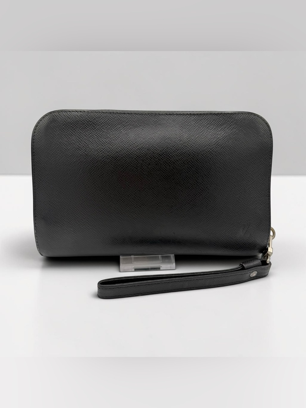 Louis Vuitton Taiga Leather Baikal Clutch Organizer Wristlet Black